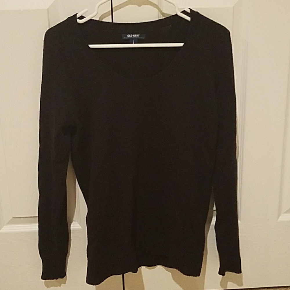 Black Old Navy sweater